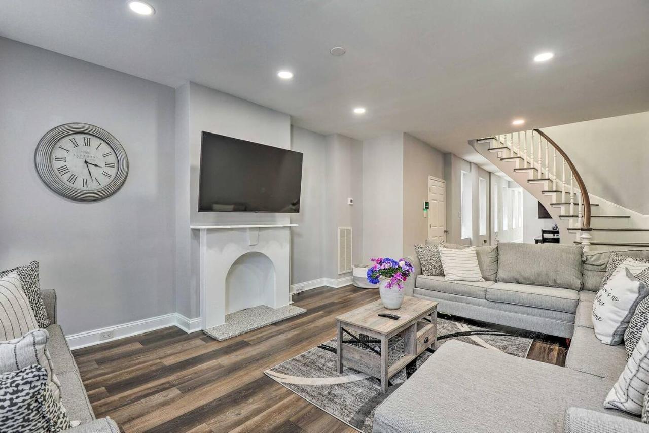 Baltimore Abode, Walk To Cross Street Market! Экстерьер фото
