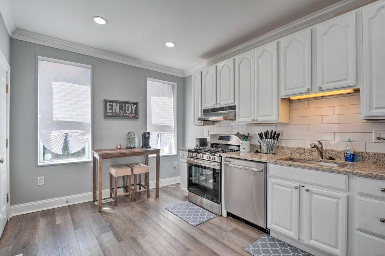 Baltimore Abode, Walk To Cross Street Market! Экстерьер фото